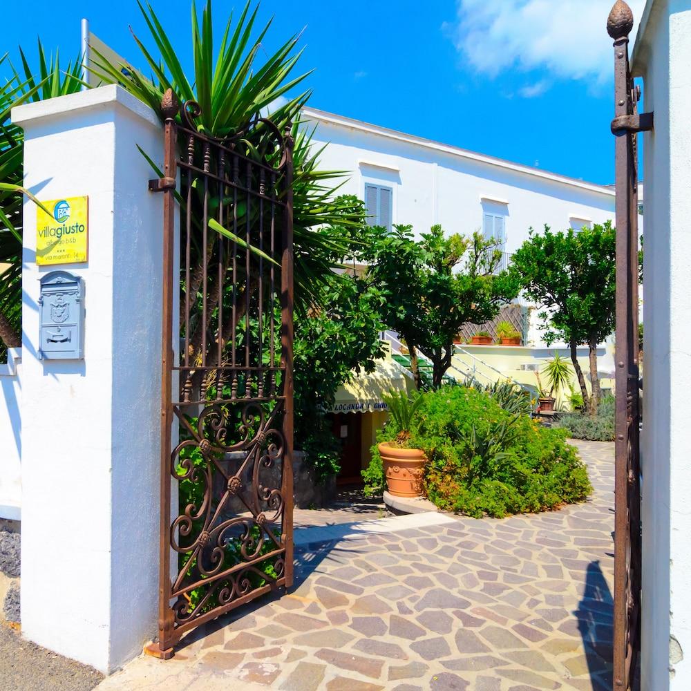 Albergo Villa Giusto Barano dʼIschia Exterior foto