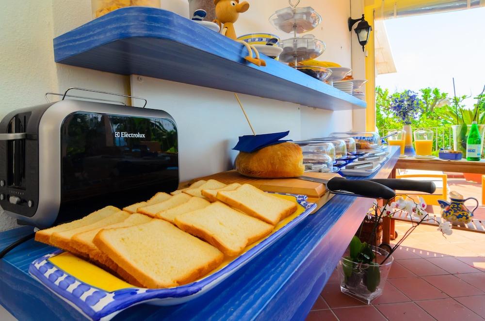 Albergo Villa Giusto Barano dʼIschia Exterior foto